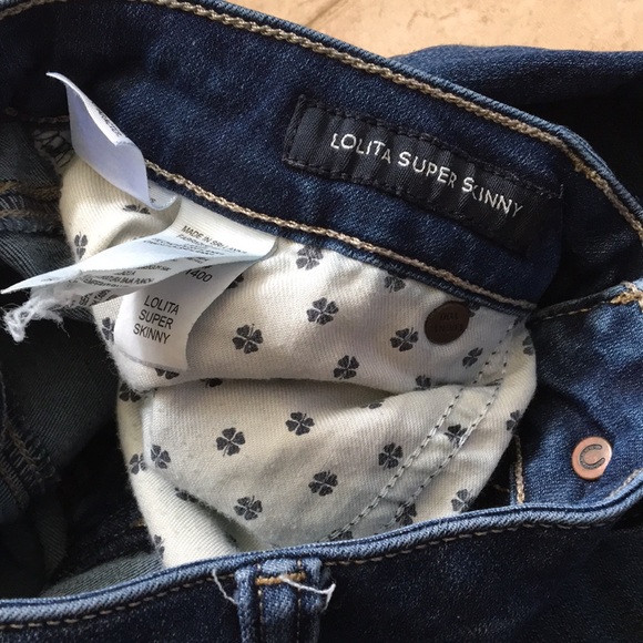 Lucky brand ripped bottom jeans - Picture 6 of 12